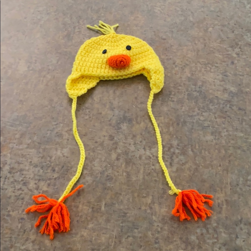 Newborn chick hat